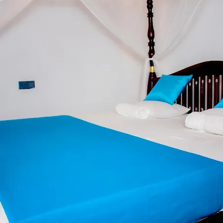 Star Light Cabanas & Restaurant Tangalle Exterior photo