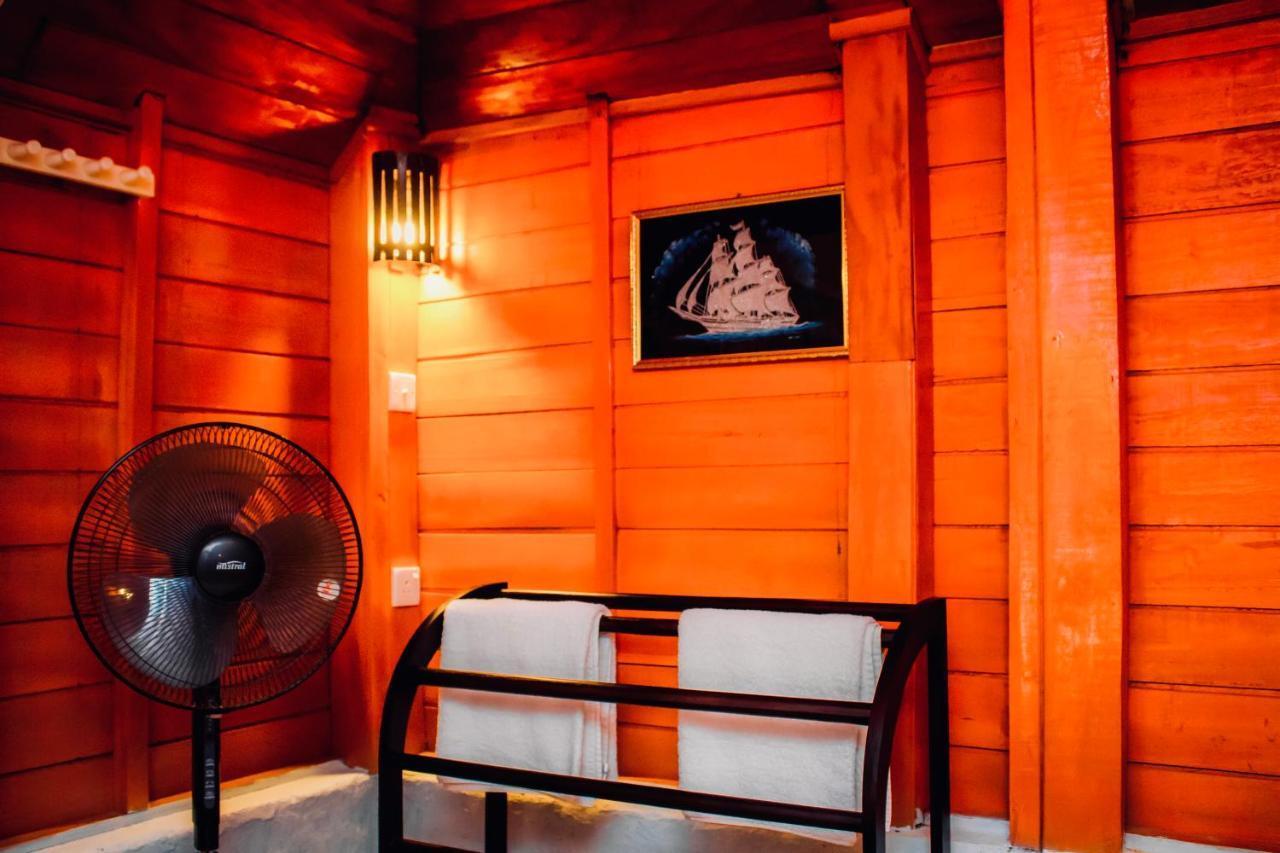 Chalet Star Light & Restaurant Tangalle